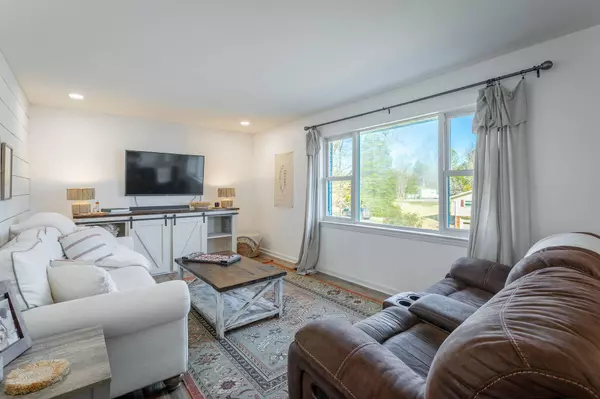 1332 Michael Ln, Hixson, TN 37343