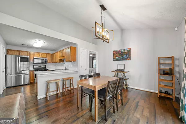 304 Paxton CT, Woodstock, GA 30188