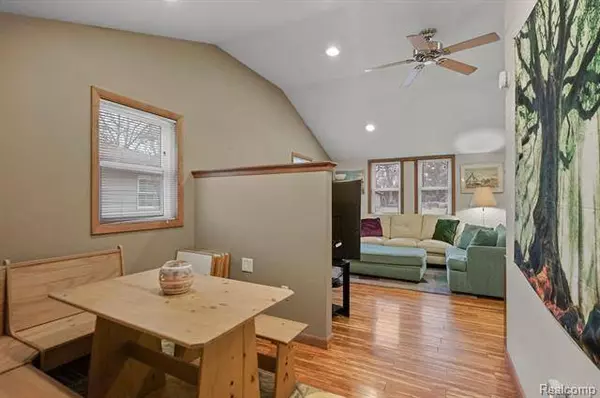 10480 KENRICH Drive, Brighton, MI 48116