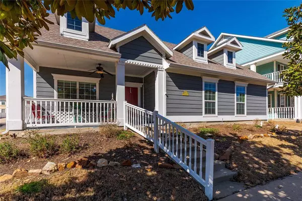 1113 Sea Pines Drive, Savannah, TX 76227