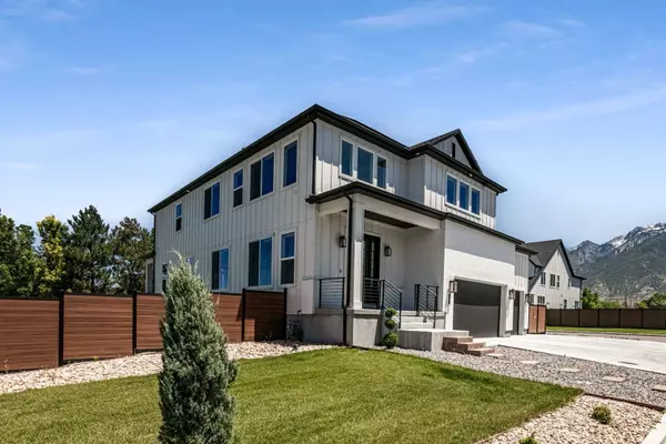 321 E SIENA HEIGHTS CT S, Draper, UT 84020