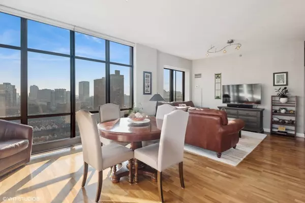 1322 S Prairie Avenue #1702, Chicago, IL 60605