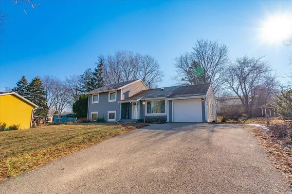 2721 Dunwoody Drive, Madison, WI 53713