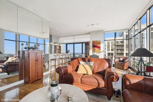 1322 S Prairie Avenue #1702, Chicago, IL 60605