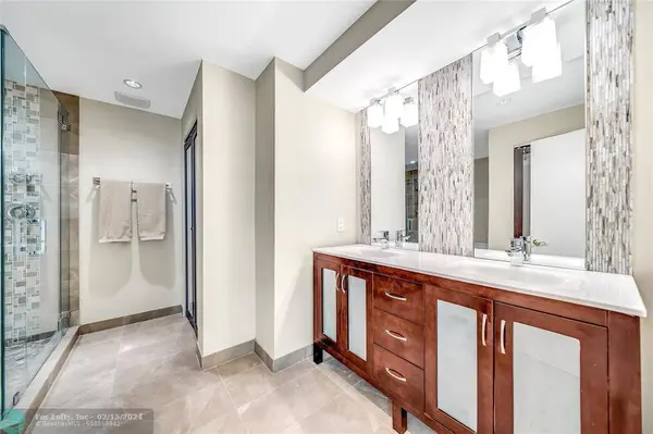 2121 S Ocean Blvd  #102, Lauderdale By The Sea, FL 33062