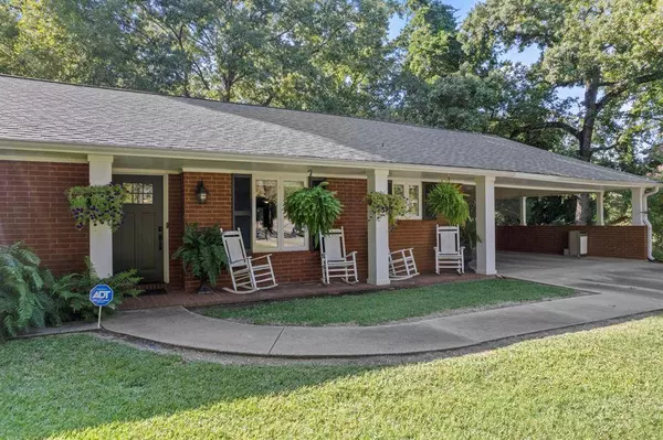 2203 Bob-O-Link, Mount Pleasant, TX 75455