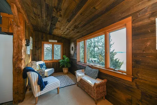 11 Sunset Dr., Newbury, MA 01951