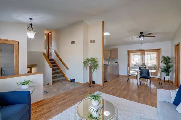 2721 Dunwoody Drive, Madison, WI 53713