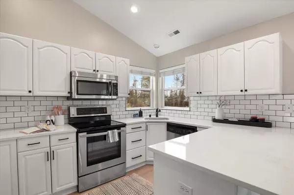 831 S Hallett St, Medical Lake, WA 99022