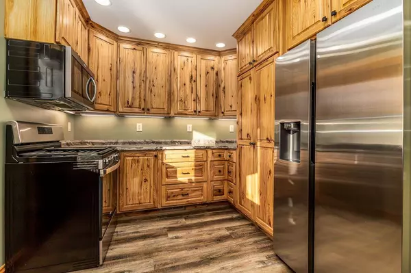 8A295 Monroe Court, Apple River, IL 61001