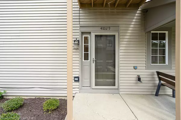 40029 N Hidden Bunker Court #1, Antioch, IL 60002