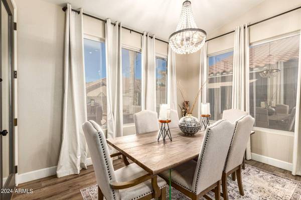 720 N BRIDLEGATE Drive, Gilbert, AZ 85234