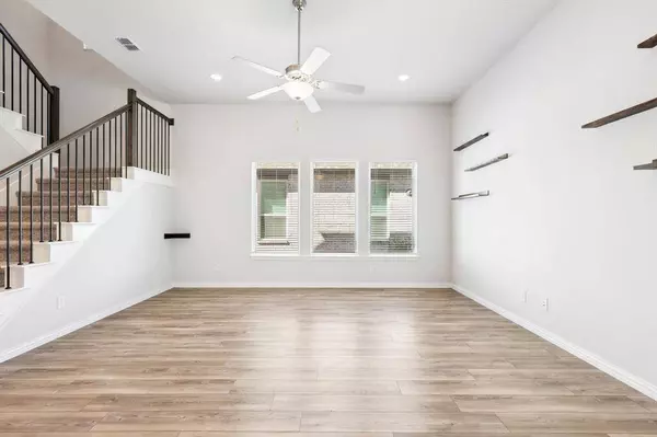 612 Lamp Post Lane, Argyle, TX 76226