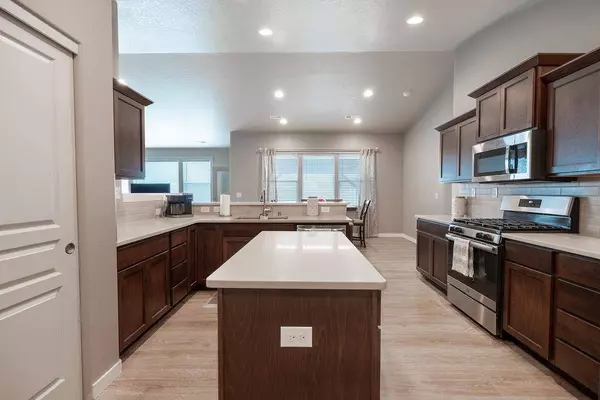 736 Condor Dr, Cheney, WA 99004