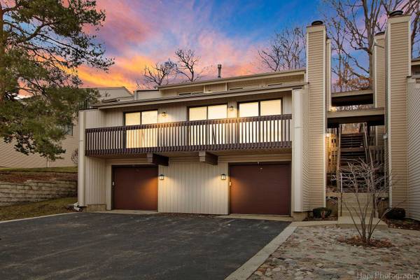 11 Mineola RD #11, Fox Lake, IL 60020