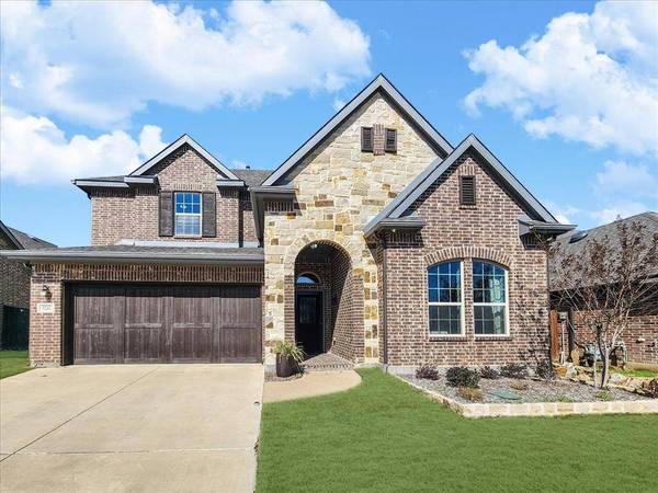 8241 Whistling Duck Drive, Fort Worth, TX 76118
