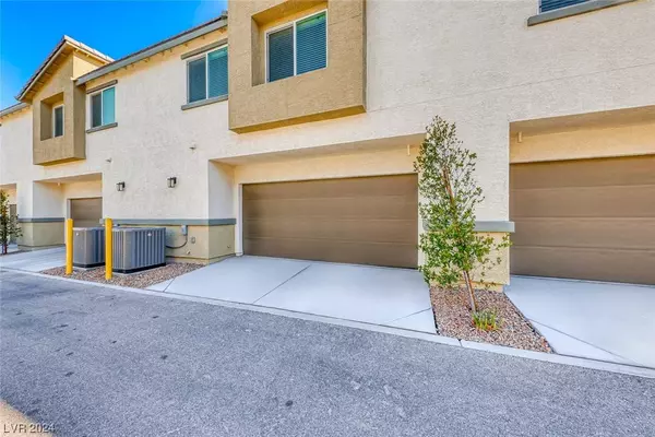 12268 Desert Light Road #2, Las Vegas, NV 89183