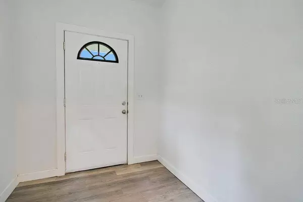 434 S LAKEVIEW DR, Lake Helen, FL 32744