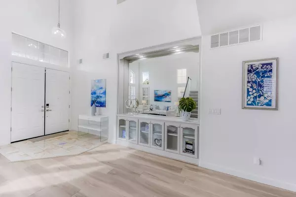 4042 Louvre AVE, San Jose, CA 95135