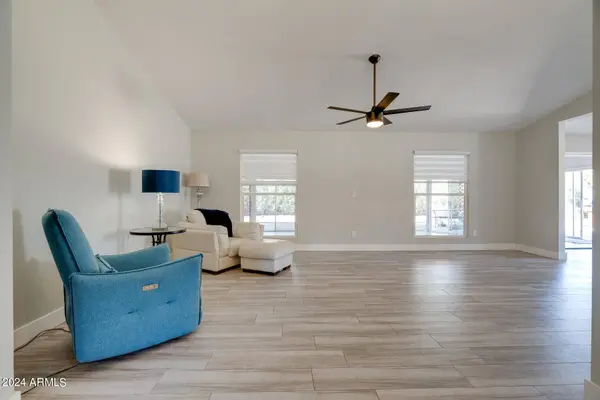 26026 S Jardin Drive, Sun Lakes, AZ 85248