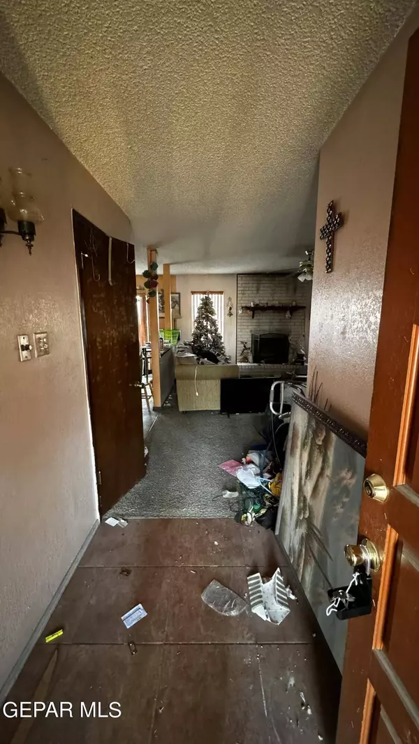 11121 PADUCAH Avenue, El Paso, TX 79936