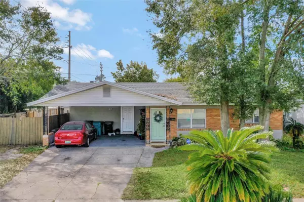 4320 DERBYSHIRE LN, Orlando, FL 32812