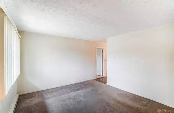 254 Foothill Drive, Brookville, OH 45309