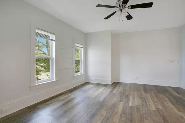 434 S LAKEVIEW DR, Lake Helen, FL 32744