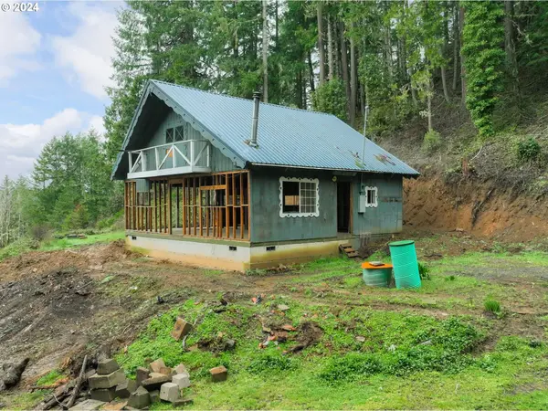 783 ROSEHIP LN, Camas Valley, OR 97416