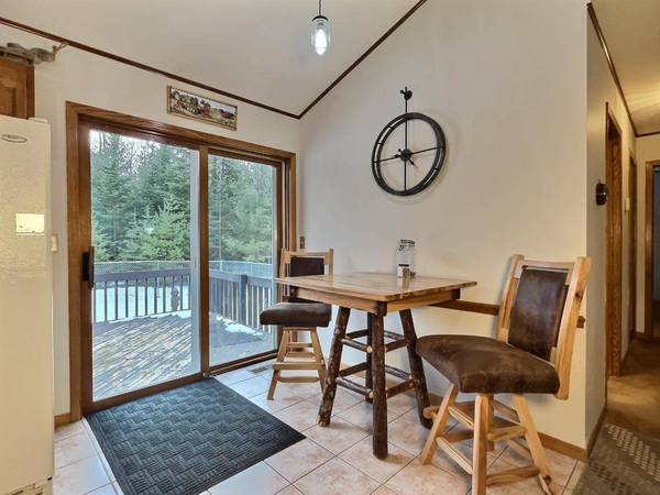 2030 PINEWOOD DR, Eagle River, WI 54521