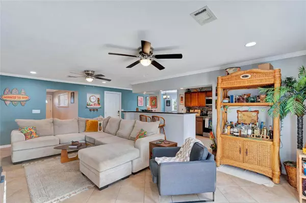 4320 DERBYSHIRE LN, Orlando, FL 32812