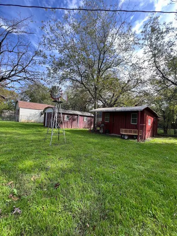 8020 Laura Street, North Richland Hills, TX 76180