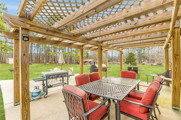 120 Watershed WAY, Fayetteville, GA 30215