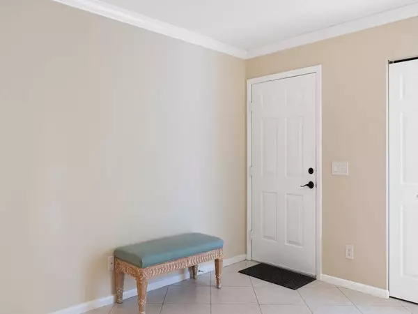 1420 39th AVE #H-4, Vero Beach, FL 32960