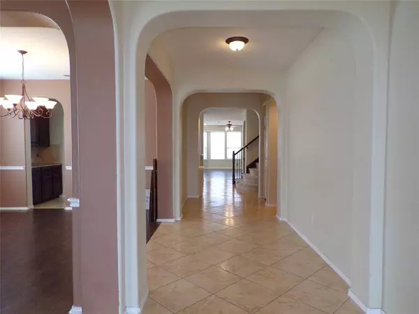 5201 Memorial Drive, Fort Worth, TX 76244