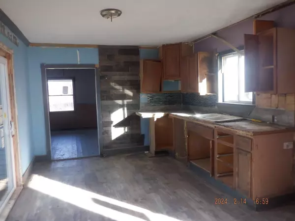 696 30th Street, Allegan, MI 49010