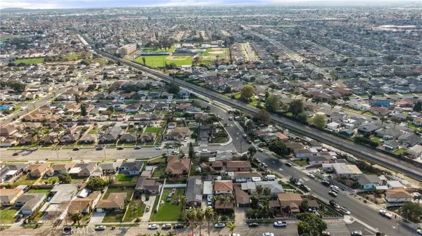 1720 N Slater AVE, Compton, CA 90222