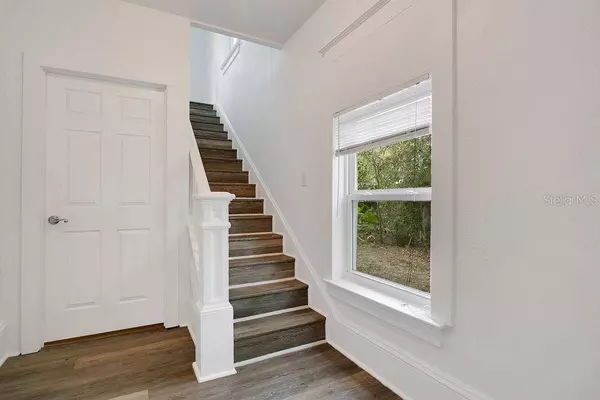 434 S LAKEVIEW DR, Lake Helen, FL 32744