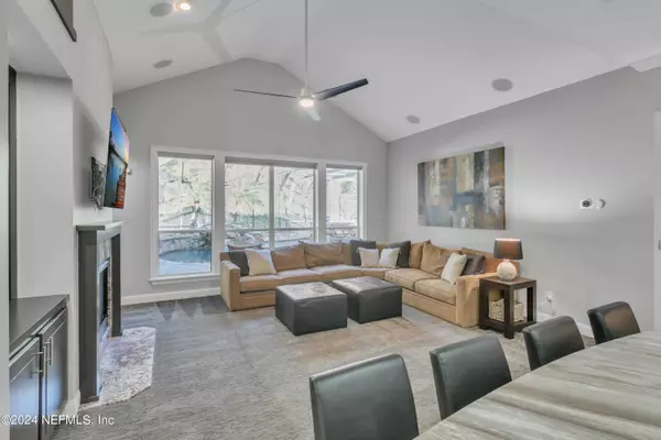 1112 BASIL BRANCH CT, St Johns, FL 32259