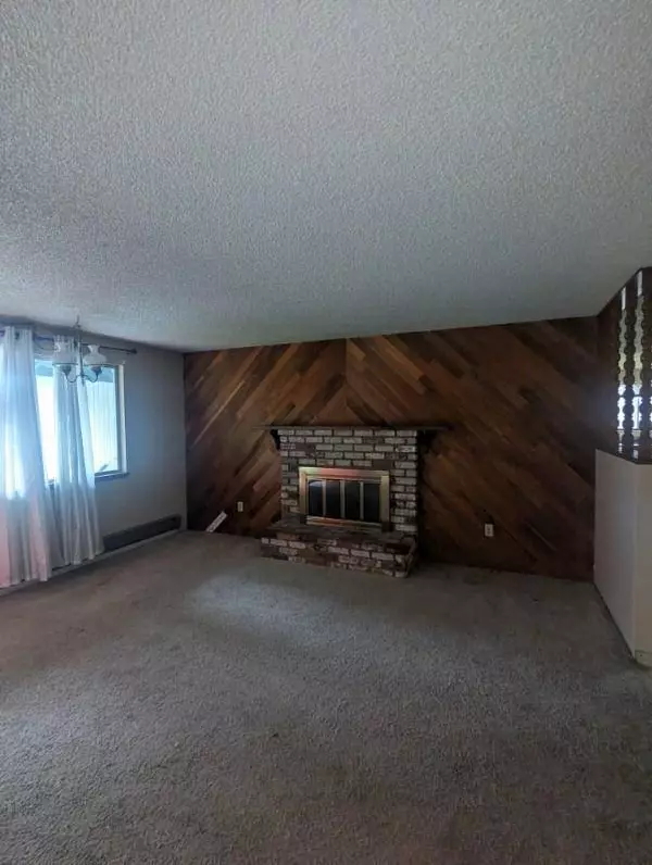 2141 Cullison Ln, Grants Pass, OR 97527