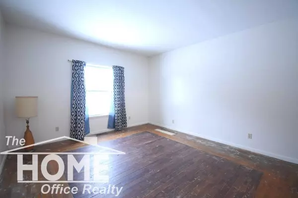 717 Pine Street, Owosso, MI 48867