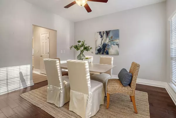 101 Marsh Hall Dr, North Charleston, SC 29418