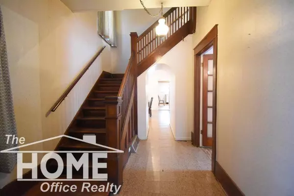 717 Pine Street, Owosso, MI 48867