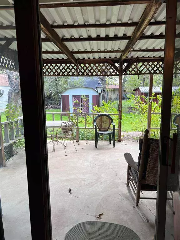 8020 Laura Street, North Richland Hills, TX 76180