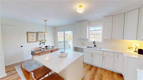 3609 S Scott AVE, Independence, MO 64052