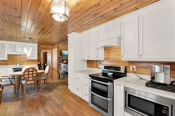 31717 LARKSPUR AVE, Eustis, FL 32736