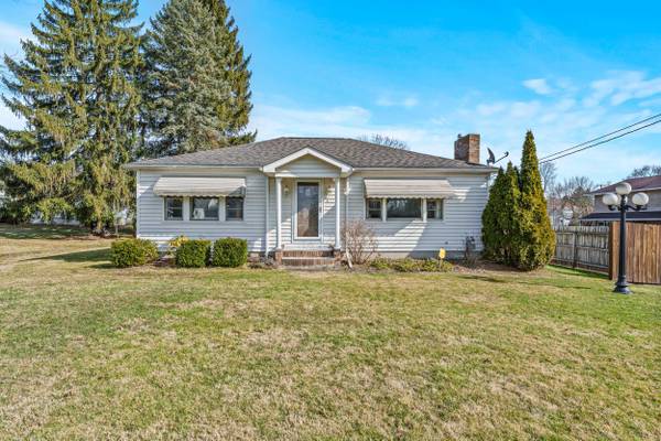 1500 N Beaver St, New Castle, PA 16105