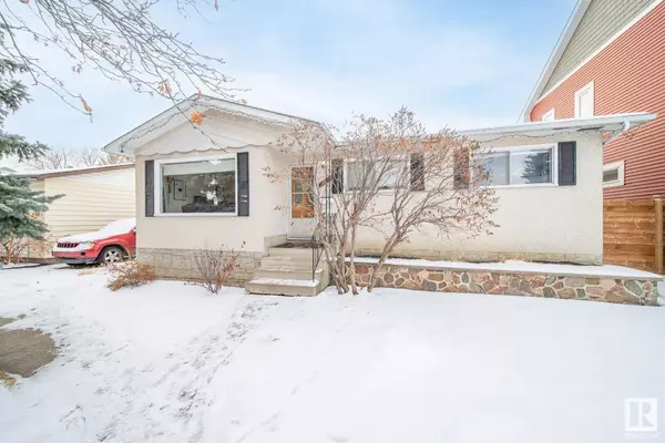 9236 153 ST NW, Edmonton, AB T5R 1P8