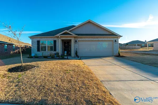 118 Hank Court, Hazel Green, AL 35750