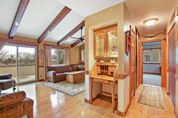 11 Mineola RD #11, Fox Lake, IL 60020